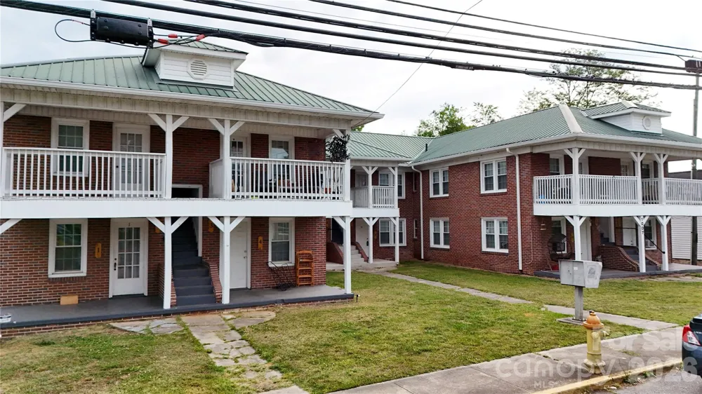 1007 S Main Street Mount Airy, NC 27030