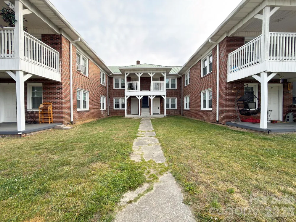 1007 S Main Street Mount Airy, NC 27030