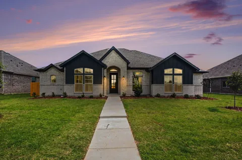 1913 Barrix Lane