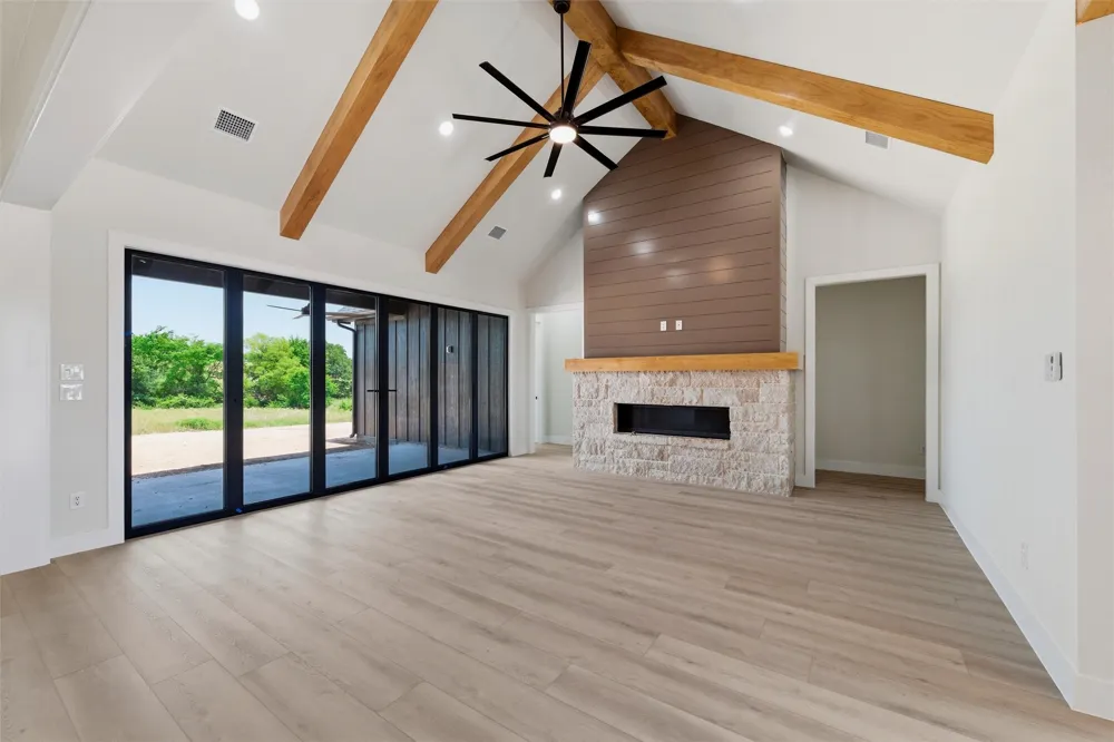 210 Kilkenny Road Poolville, TX 76487
