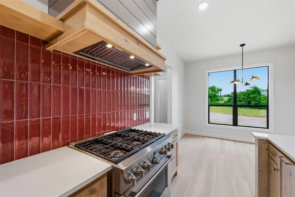 210 Kilkenny Road Poolville, TX 76487
