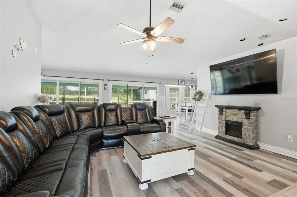 4353 W PINE RIDGE BOULEVARD Beverly Hills, FL 34465