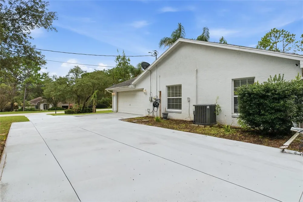 4353 W PINE RIDGE BOULEVARD Beverly Hills, FL 34465