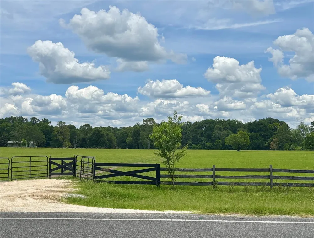 NW 202ND STREET High Springs, FL 32643