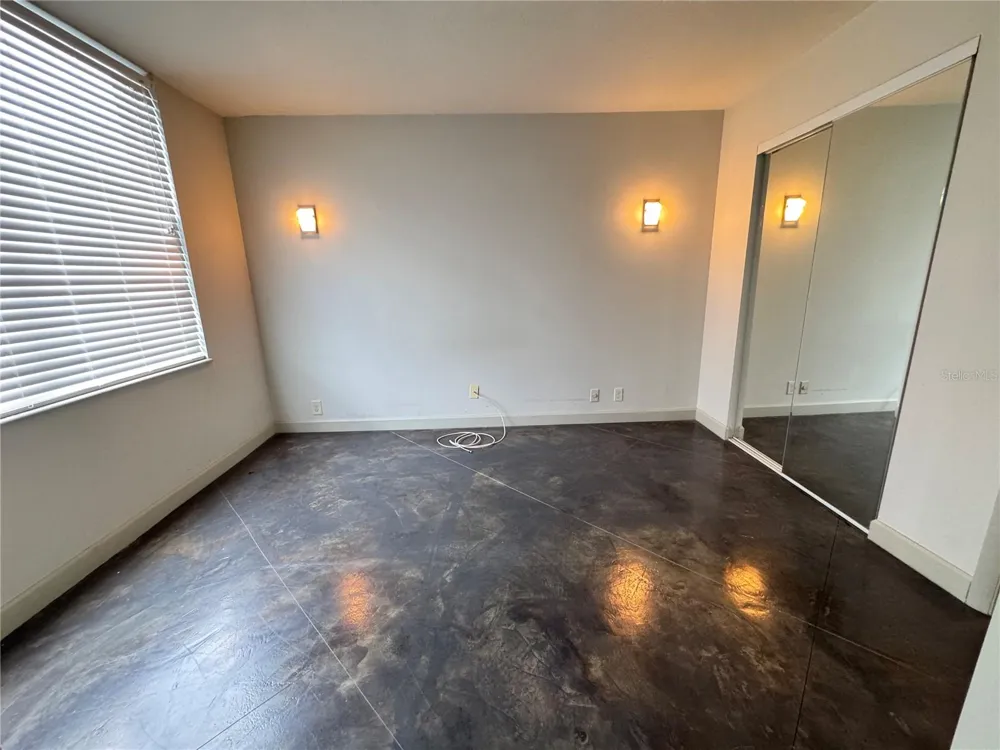 400 E COLONIAL DRIVE #108 Orlando, FL 32803