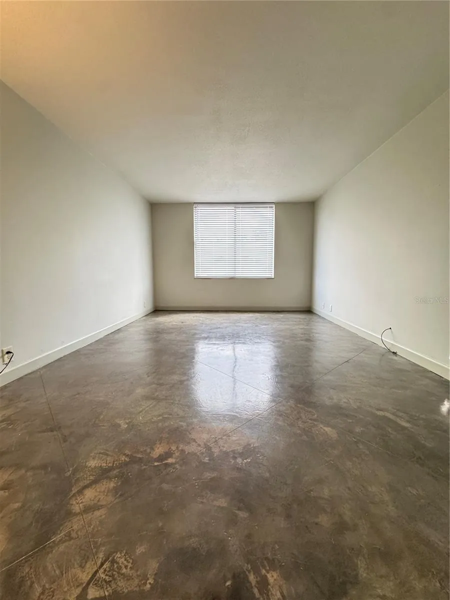400 E COLONIAL DRIVE #108 Orlando, FL 32803