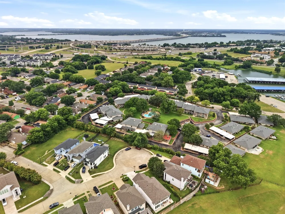 5860 Marina Drive #24 Garland, TX 75043