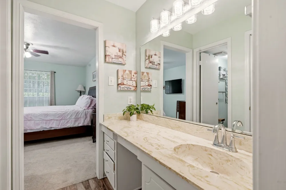 5860 Marina Drive #24 Garland, TX 75043