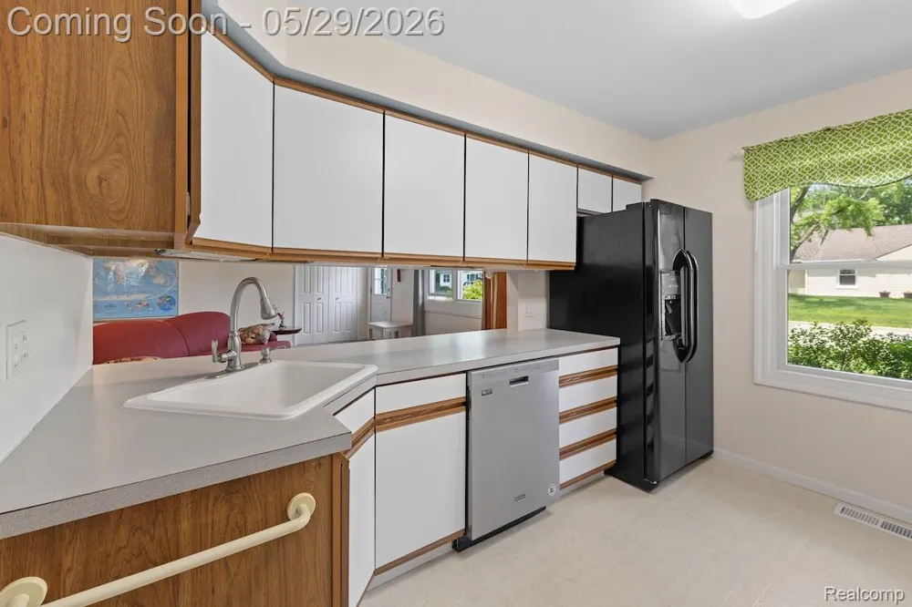5402 Leland Street Brighton Township, MI 48116