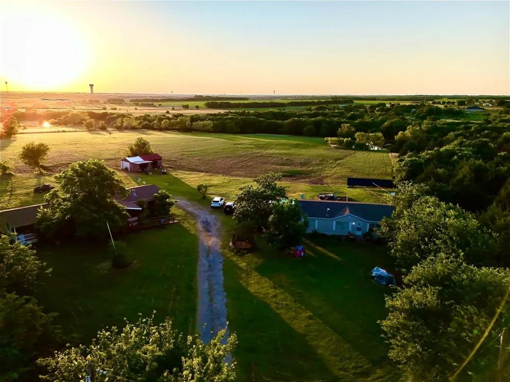 18709 County Road 1089 Royse City, TX 75189