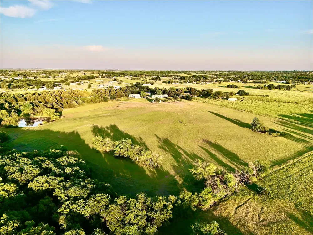 18709 County Road 1089 Royse City, TX 75189