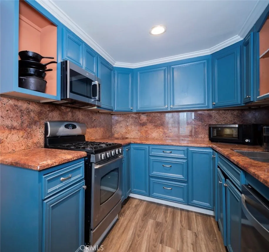 12 Hickock lane Carson, CA 90745