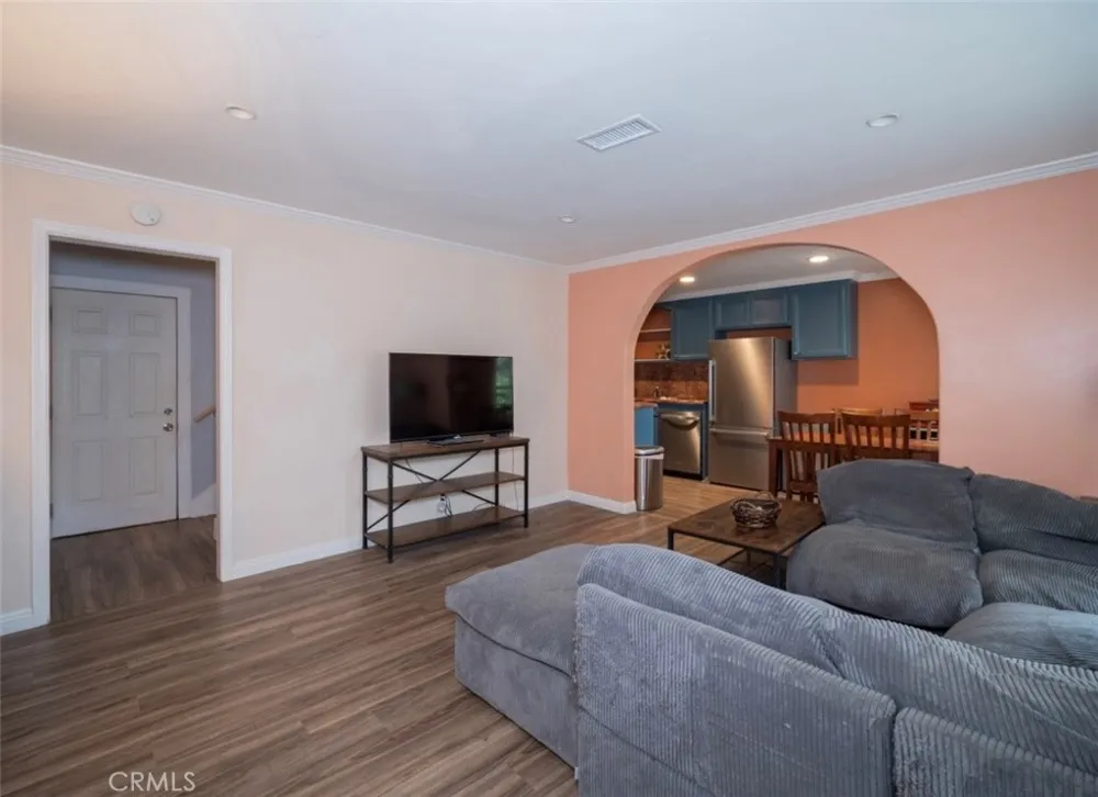12 Hickock lane Carson, CA 90745