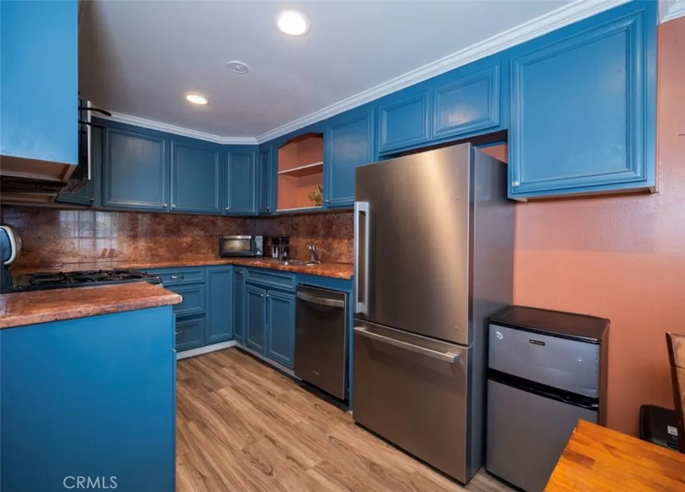 12 Hickock lane Carson, CA 90745