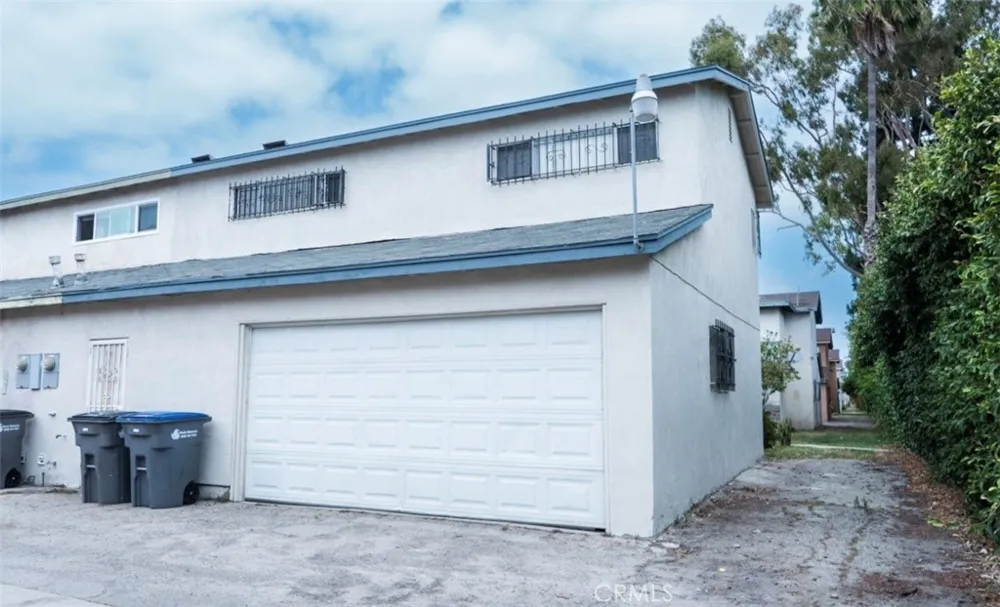 12 Hickock lane Carson, CA 90745