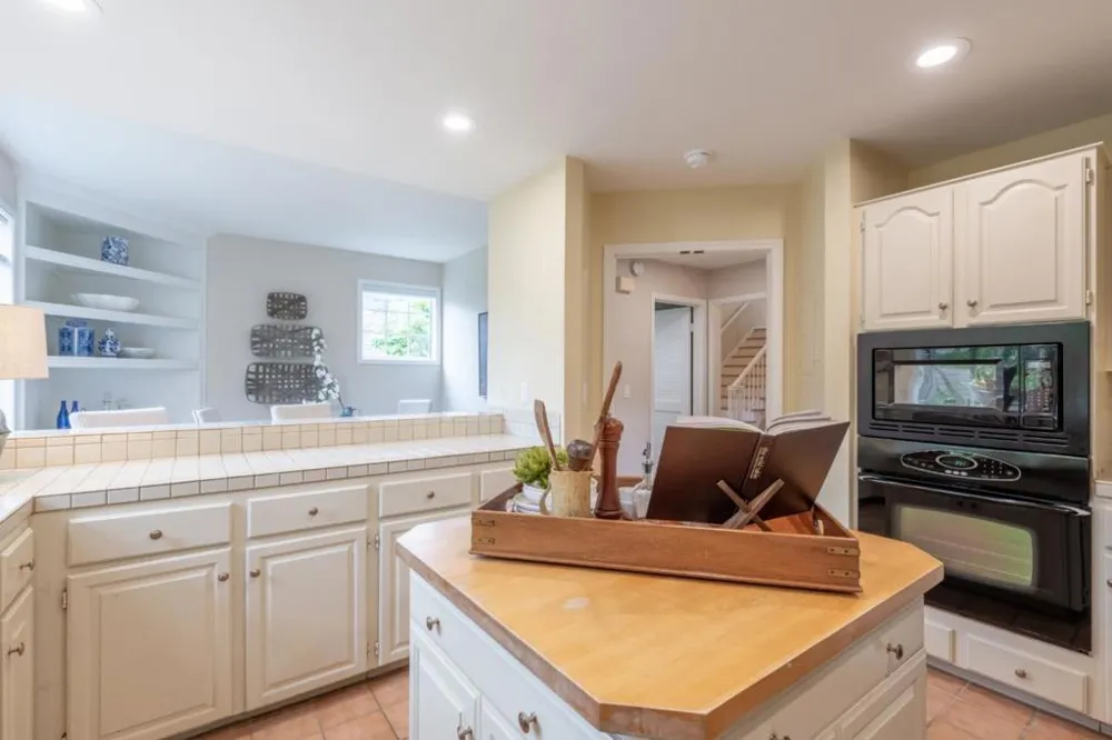 9903 Club Place Lane Carmel, CA 93923