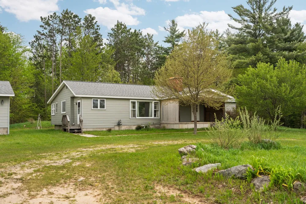 2631 Sparling Road Paradise Township, MI 49649