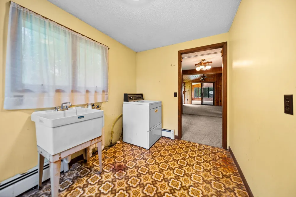 2631 Sparling Road Paradise Township, MI 49649