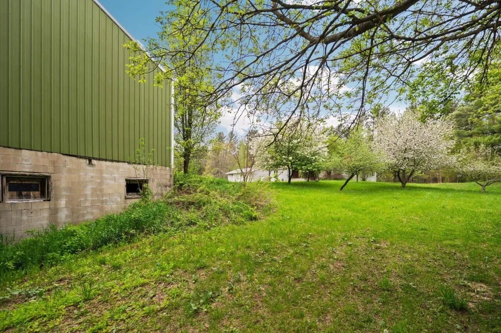2631 Sparling Road Paradise Township, MI 49649