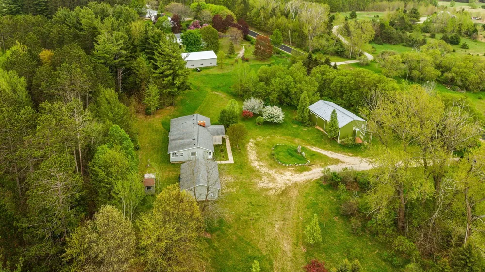 2631 Sparling Road Paradise Township, MI 49649