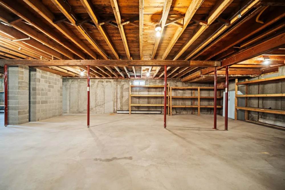 2631 Sparling Road Paradise Township, MI 49649