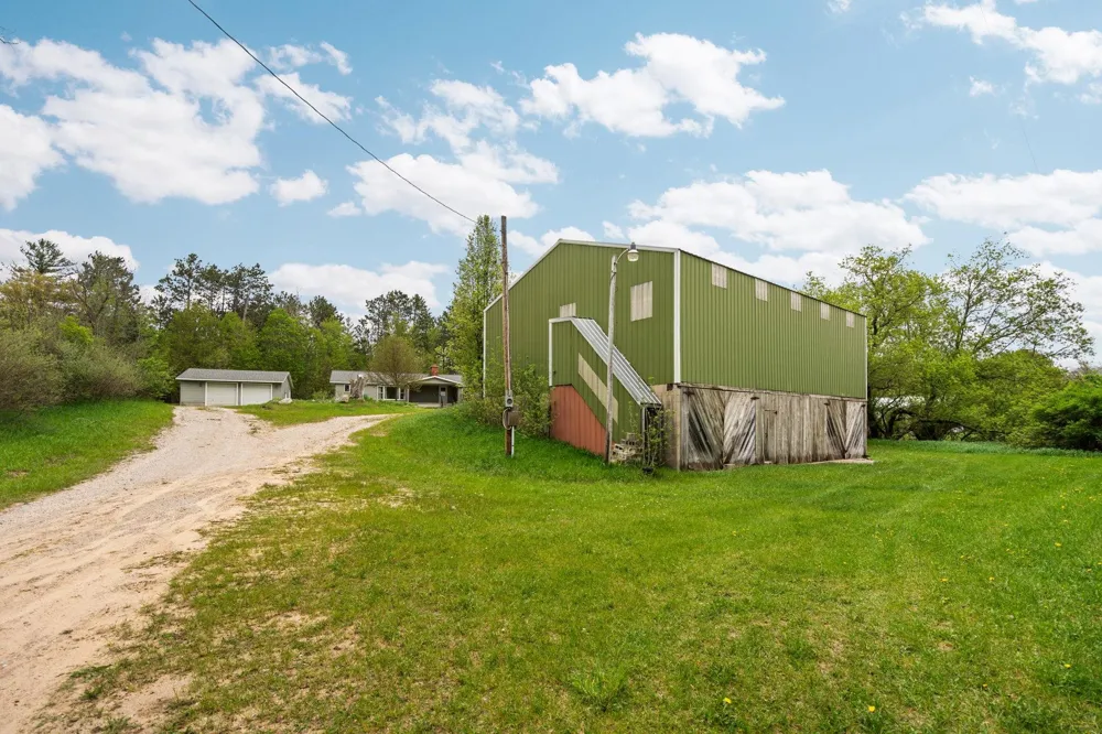 2631 Sparling Road Paradise Township, MI 49649