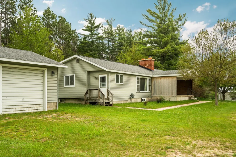 2631 Sparling Road Paradise Township, MI 49649