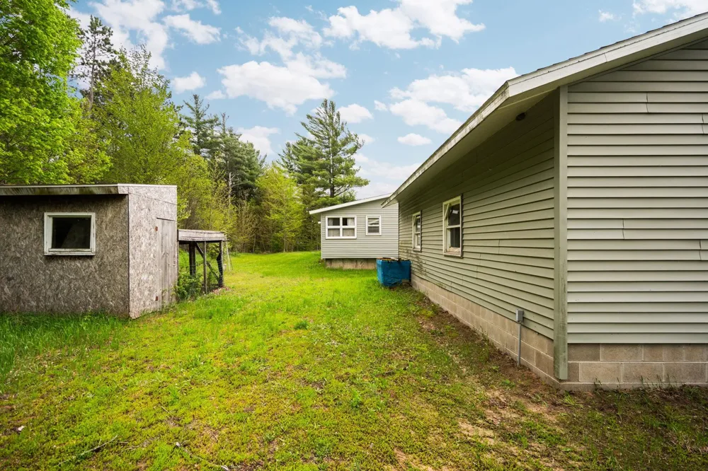 2631 Sparling Road Paradise Township, MI 49649