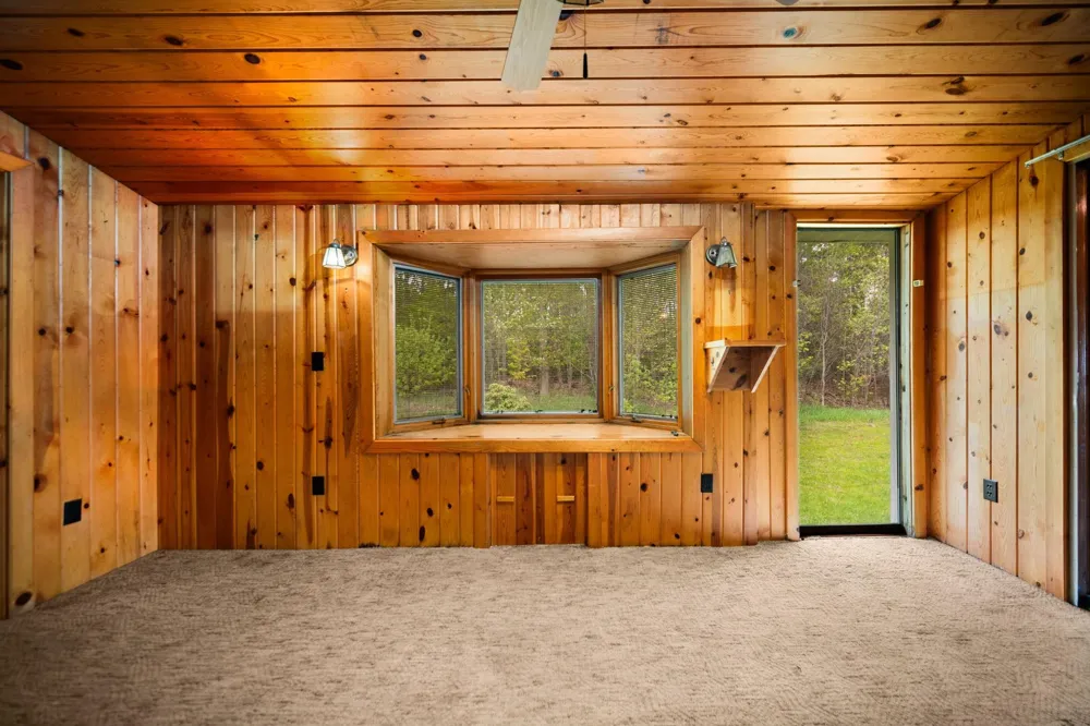 2631 Sparling Road Paradise Township, MI 49649