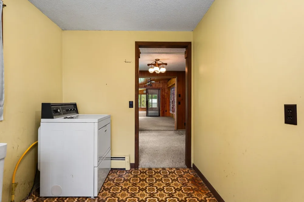 2631 Sparling Road Paradise Township, MI 49649