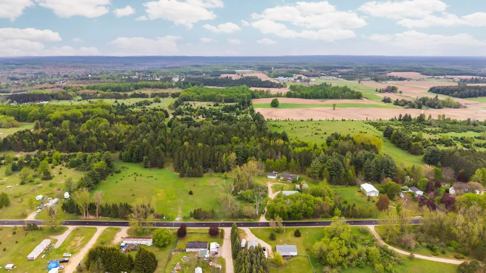 2631 Sparling Road Paradise Township, MI 49649