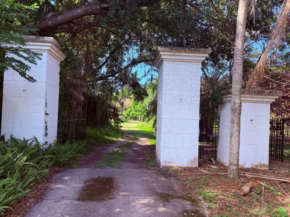 10984 PARK RIDGE GOTHA ROAD Windermere, FL 34786