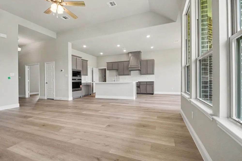 736 Candace Drive DeSoto, TX 75115