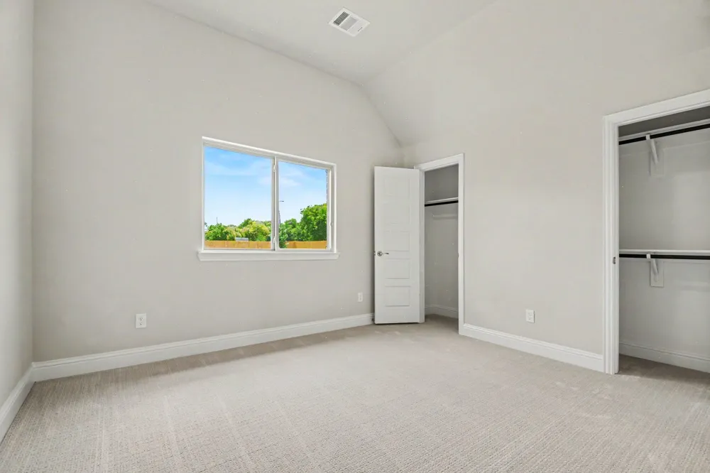 736 Candace Drive DeSoto, TX 75115