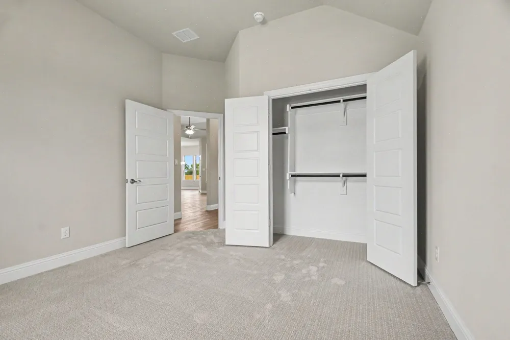 736 Candace Drive DeSoto, TX 75115