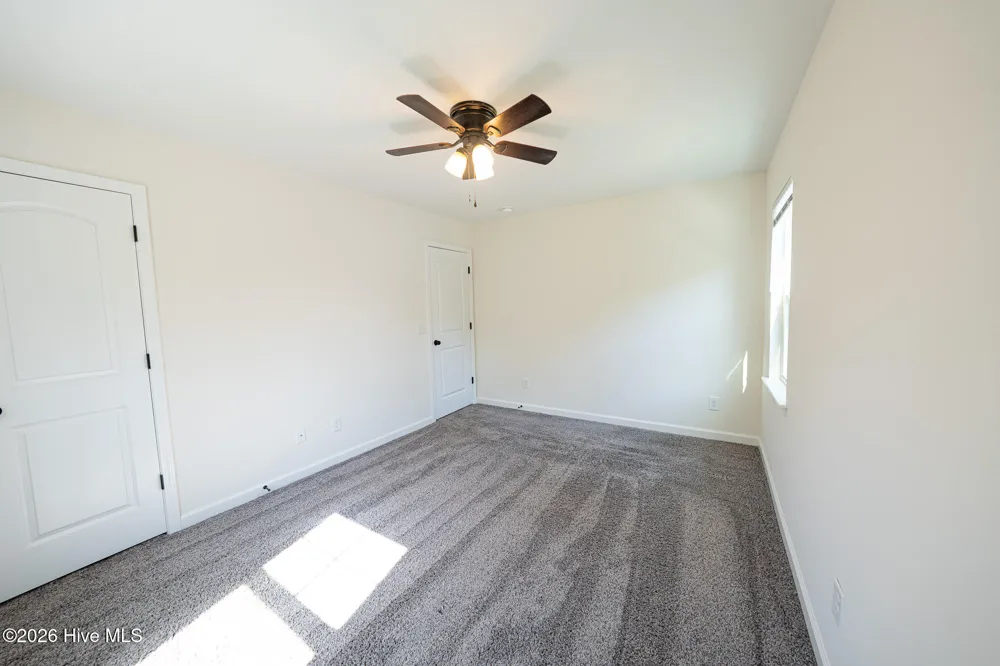 618 Osprey Landing Drive Holly Ridge, NC 28445