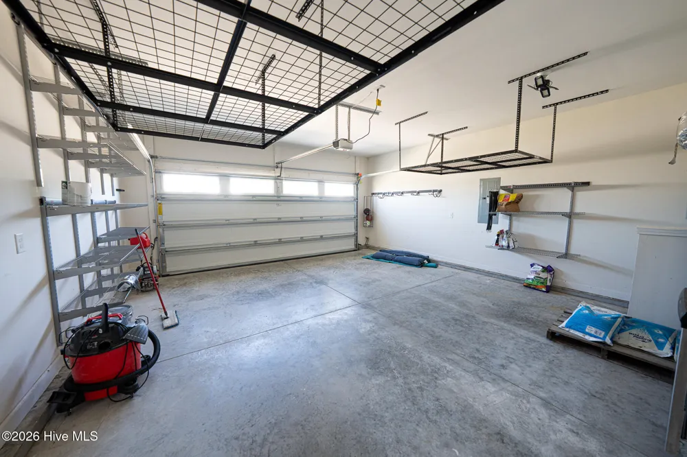618 Osprey Landing Drive Holly Ridge, NC 28445