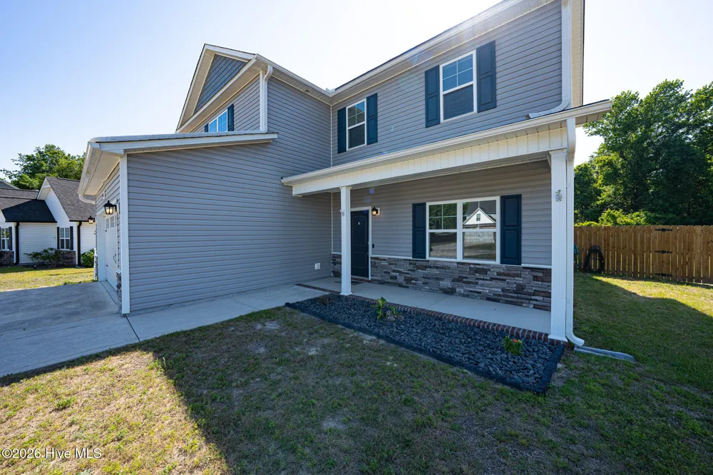618 Osprey Landing Drive Holly Ridge, NC 28445