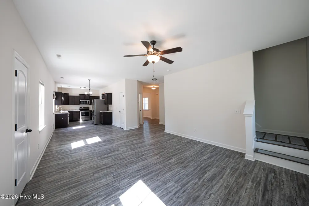 618 Osprey Landing Drive Holly Ridge, NC 28445