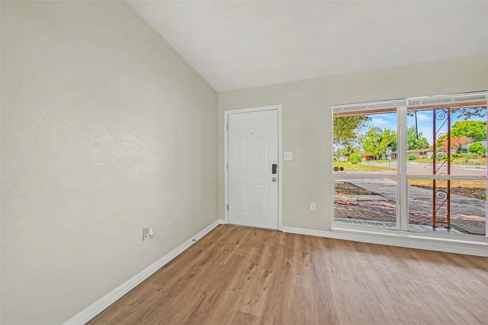 5909 WOLF ROAD Orlando, FL 32808