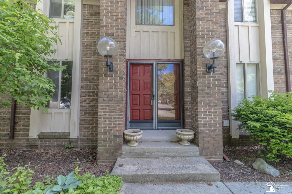 1372 Laurelhurst Drive Bedford Township, MI 48182