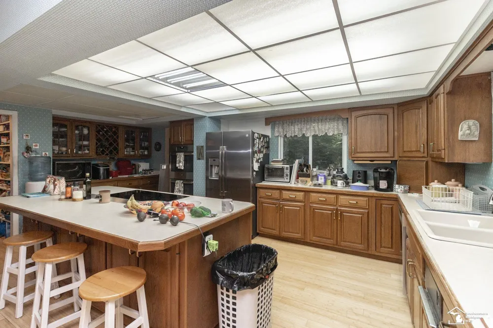 1372 Laurelhurst Drive Bedford Township, MI 48182