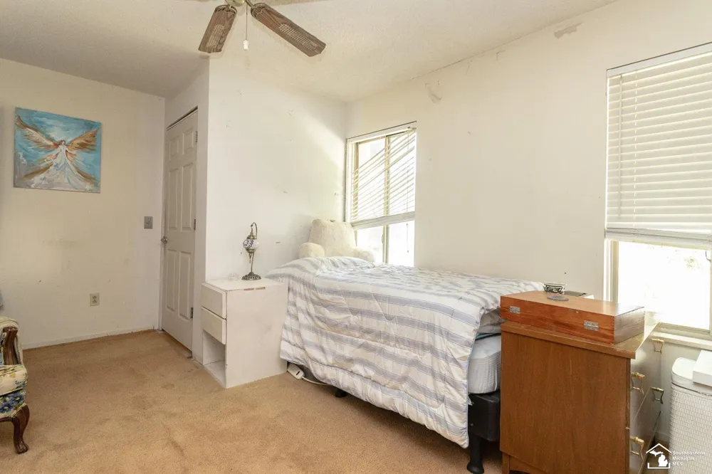 1372 Laurelhurst Drive Bedford Township, MI 48182