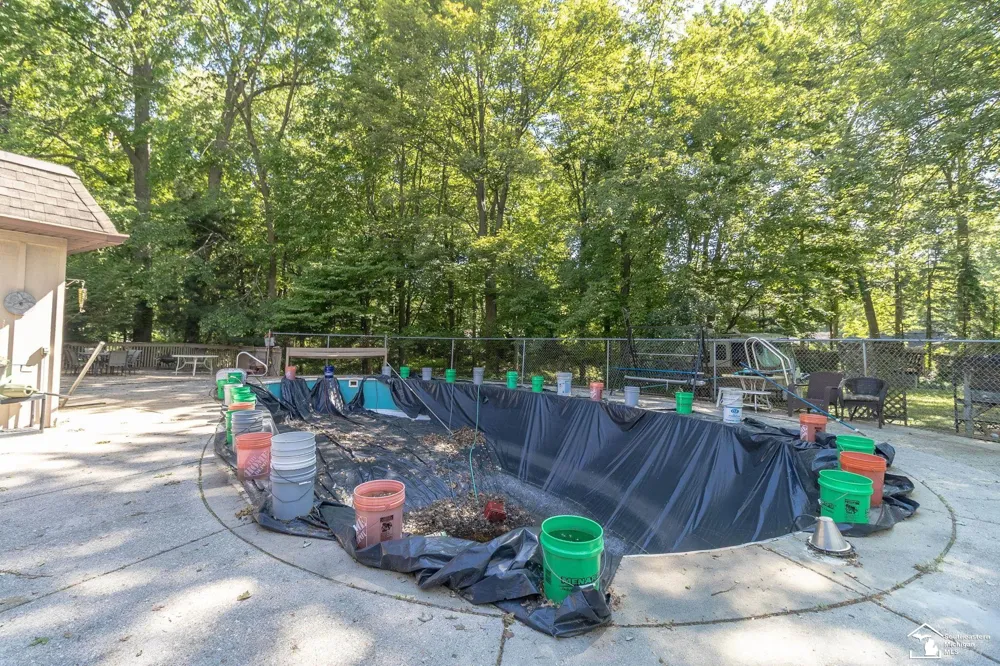 1372 Laurelhurst Drive Bedford Township, MI 48182