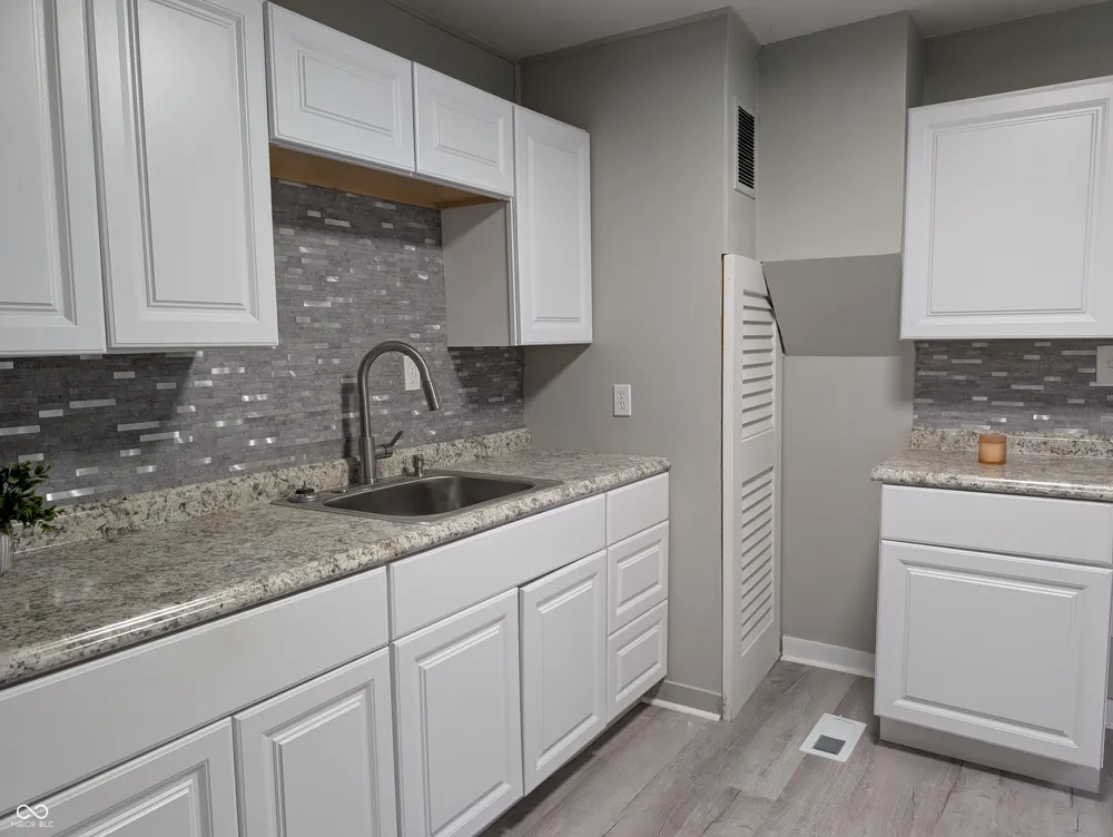 219 E Perry Street Versailles, IN 47042
