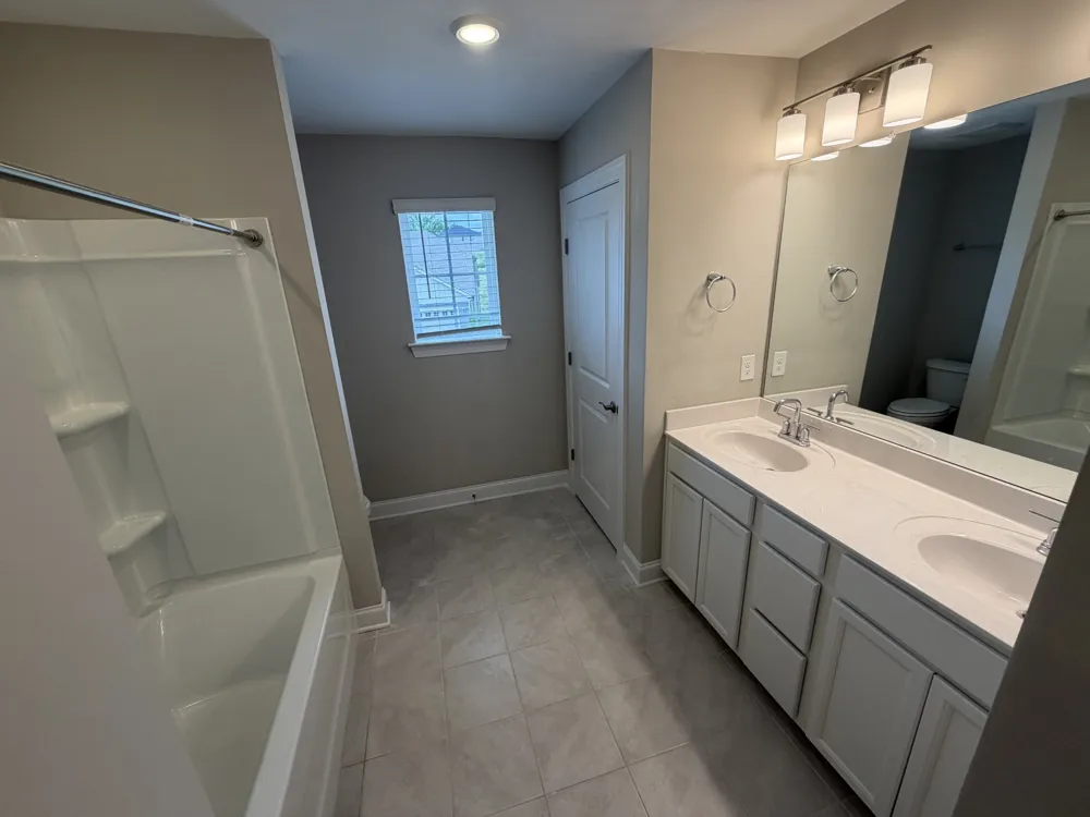 694 Castle Rd Mount Juliet, TN 37122
