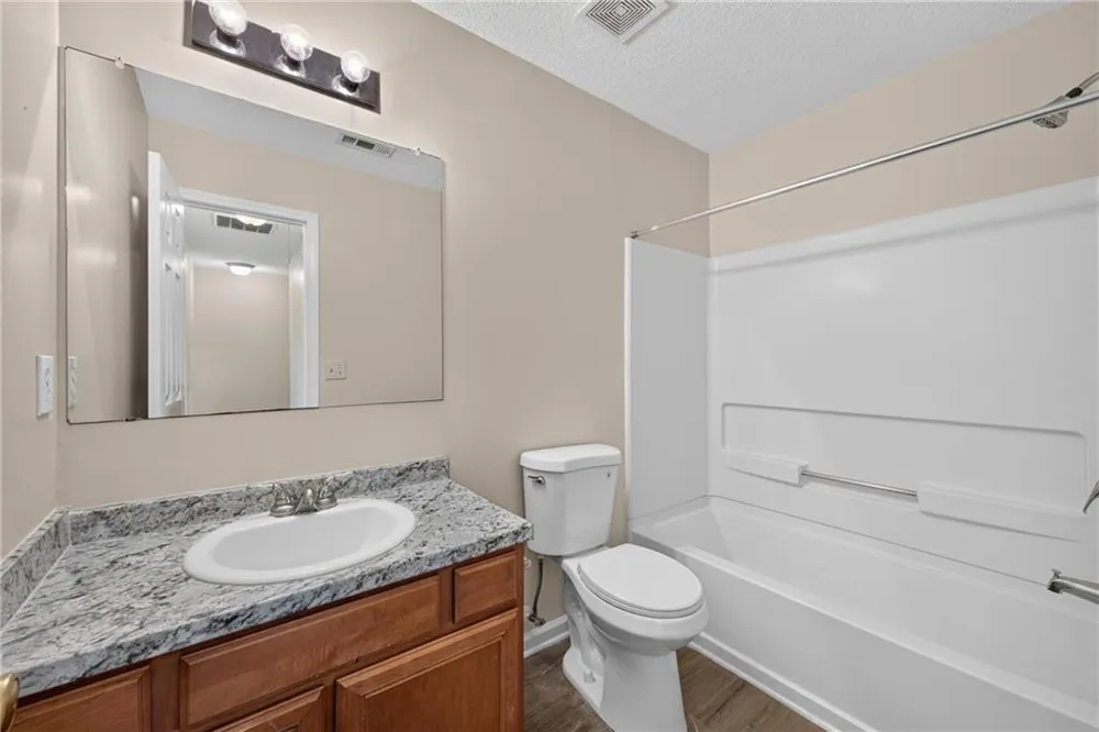 1471 Riverrock Trail Riverdale, GA 30296