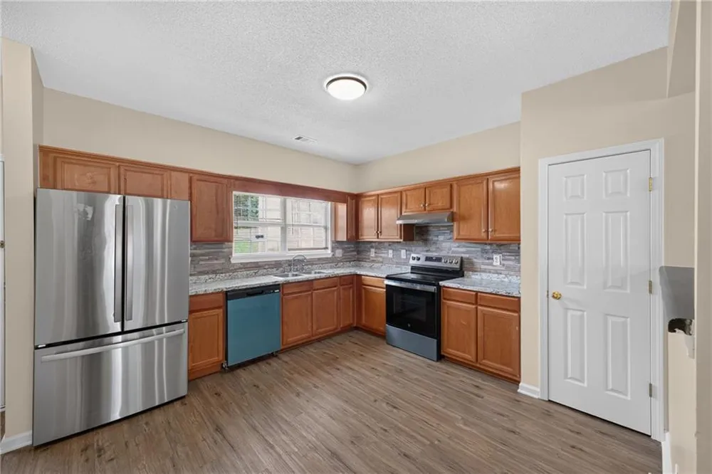1471 Riverrock Trail Riverdale, GA 30296