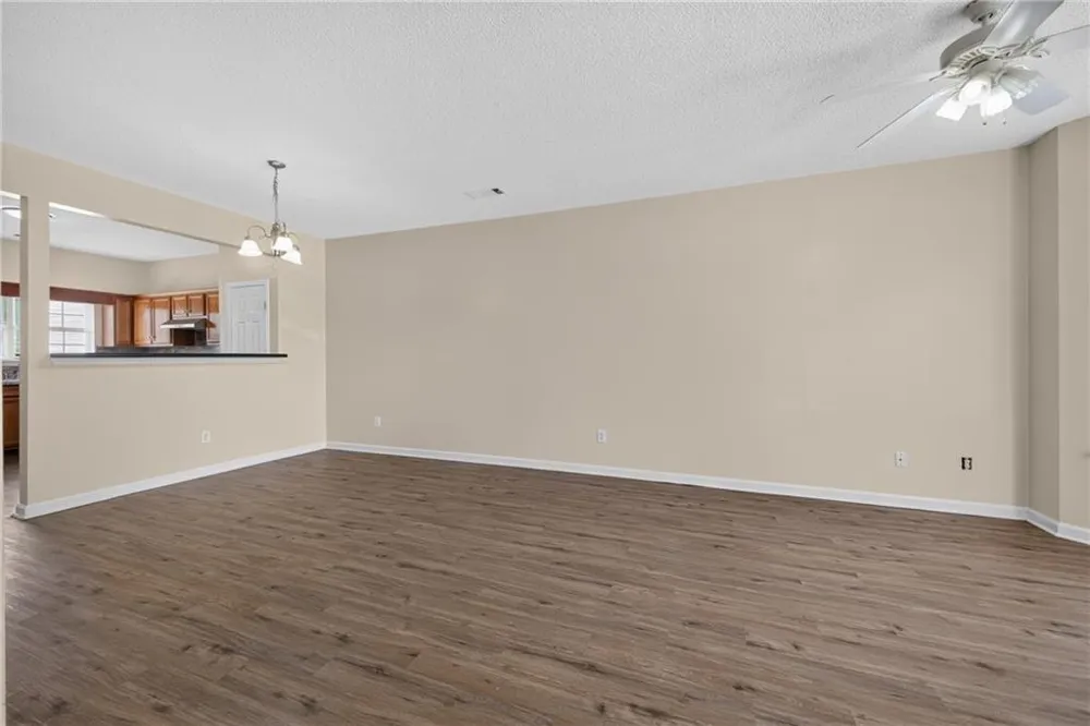 1471 Riverrock Trail Riverdale, GA 30296