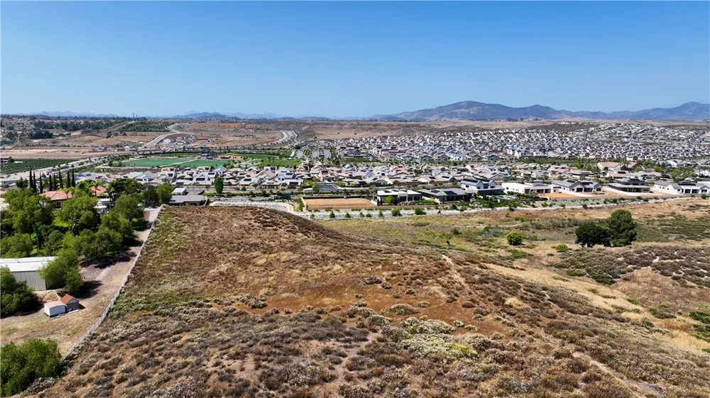 2 Vista Del Monte Road Temecula, CA 92591